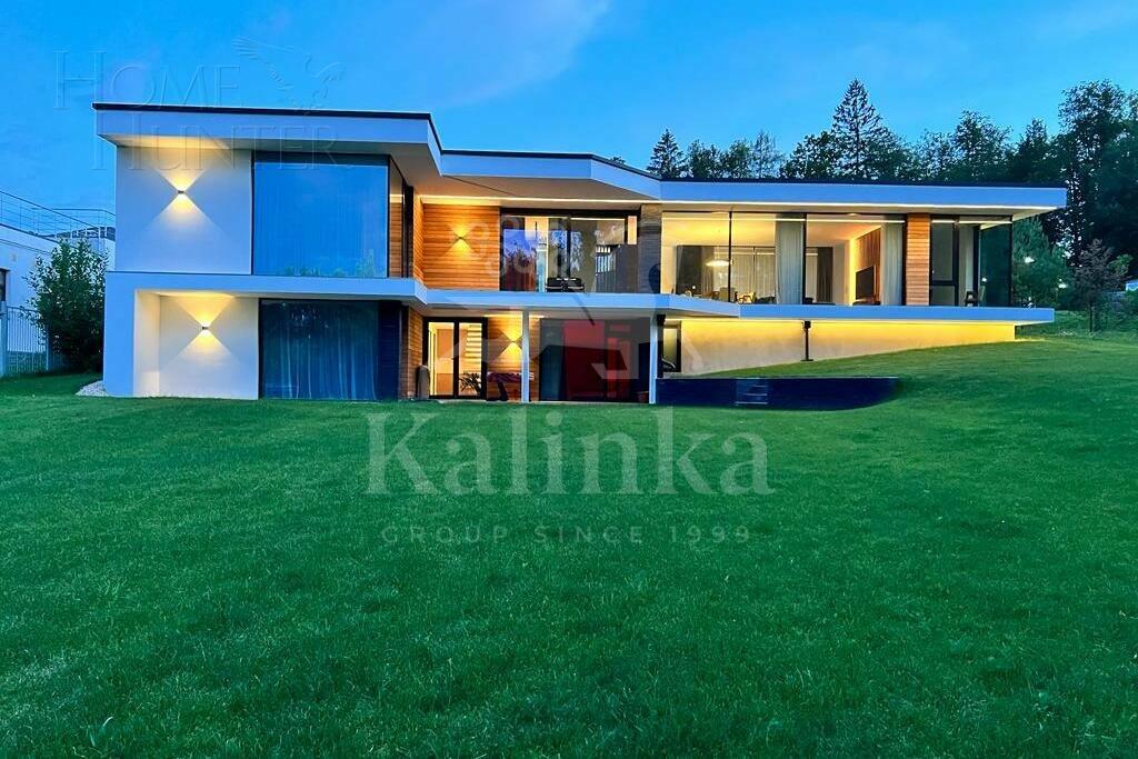 2-этажный коттедж 410 м² с отделкой