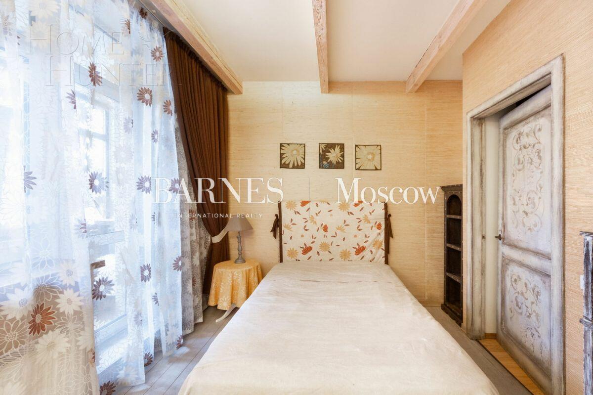 4-КОМН. КВАРТИРА С ОТДЕЛКОЙ 260 М² НА 24 ЭТАЖЕ