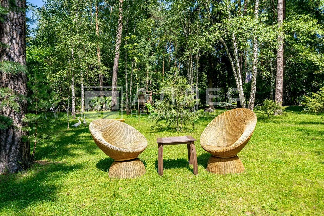 2-этажный коттедж 850 м² с отделкой