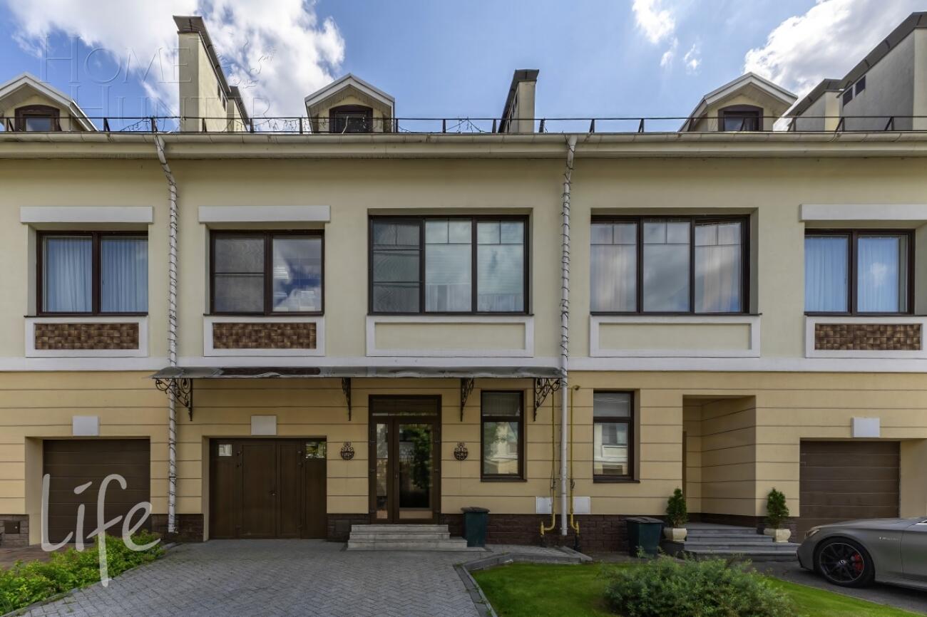 2-этажный таунхаус 250 м² с отделкой