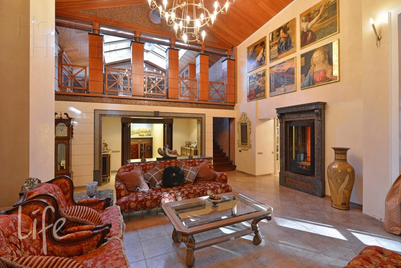 2-этажный коттедж 570 м² с отделкой