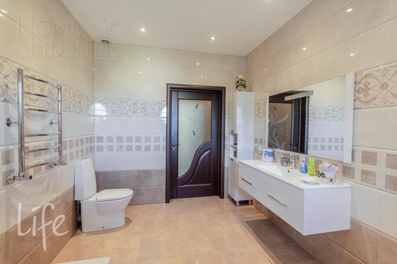 2-этажный коттедж 730 м² с отделкой