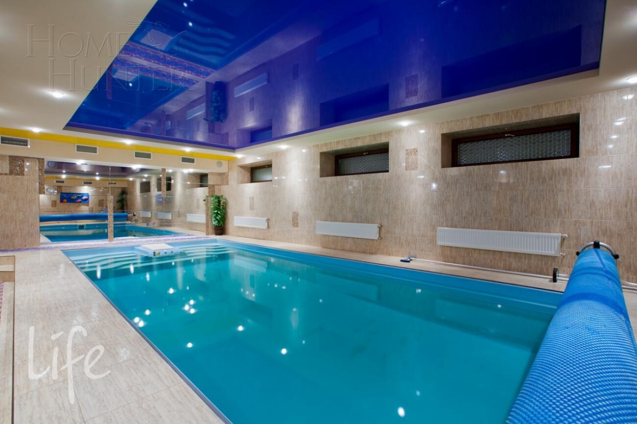 2-этажный коттедж 916 м² с отделкой