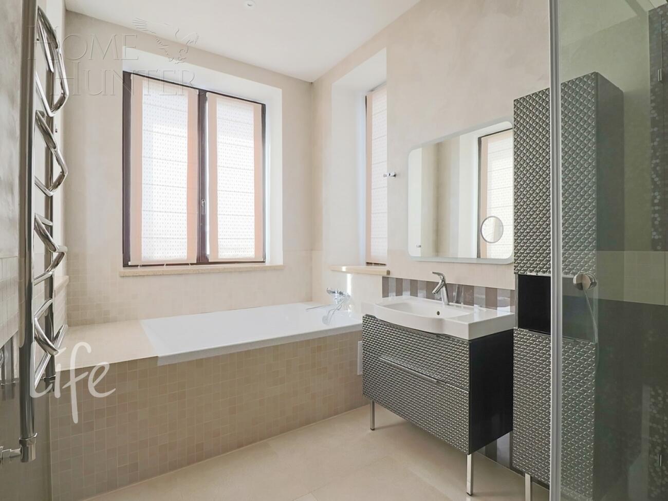 2-этажный коттедж 593 м² с отделкой