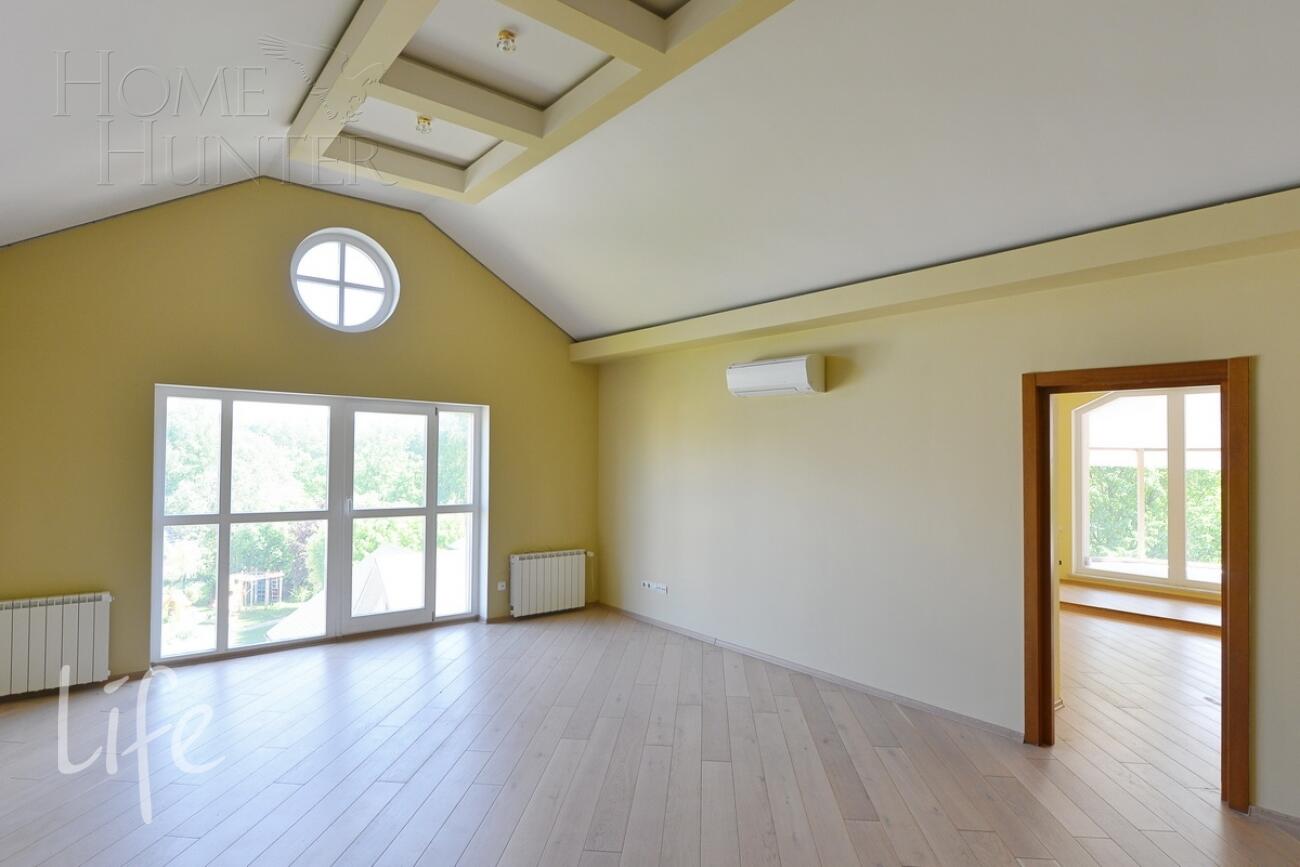 2-этажный коттедж 600 м² с отделкой