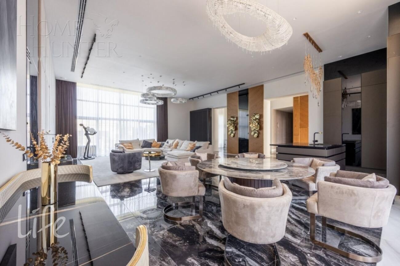 2-этажный коттедж 995 м² с отделкой