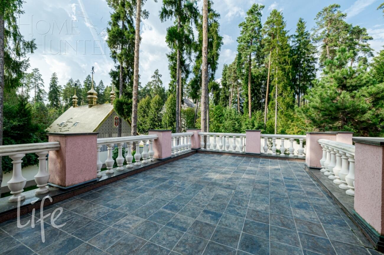 2-этажный коттедж 392 м² с отделкой