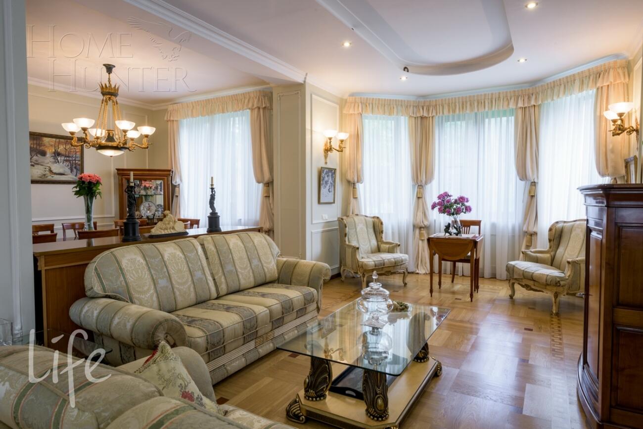 2-этажный коттедж 880 м² с отделкой