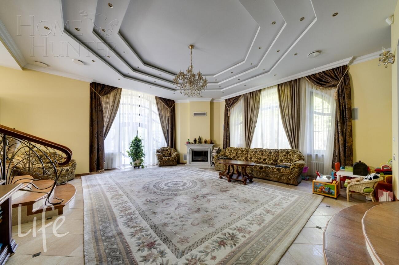 2-этажный коттедж 880 м² с отделкой