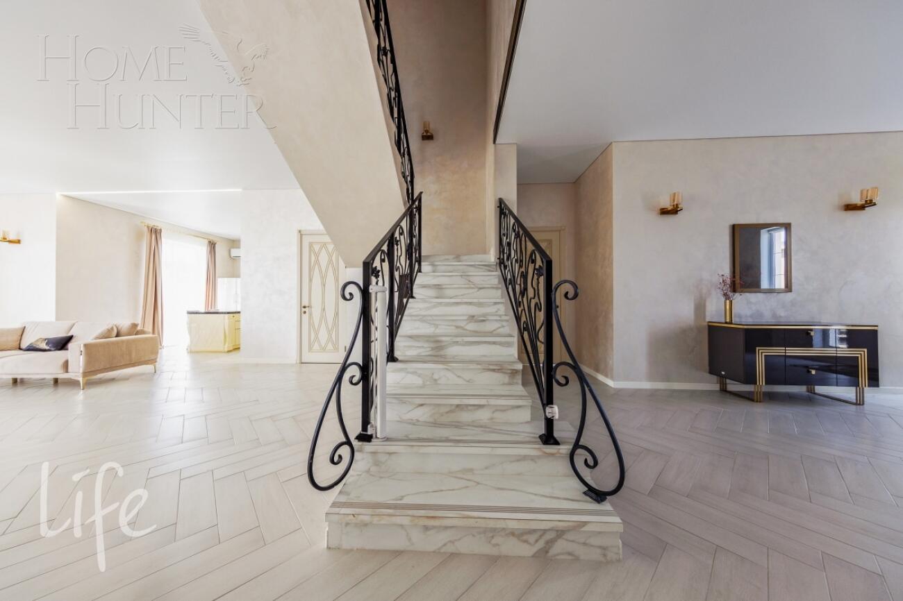 2-этажный коттедж 436 м² с отделкой