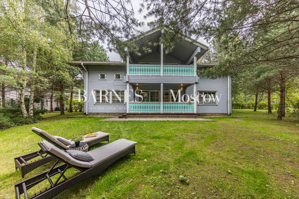 2-этажный коттедж 267 м² с отделкой