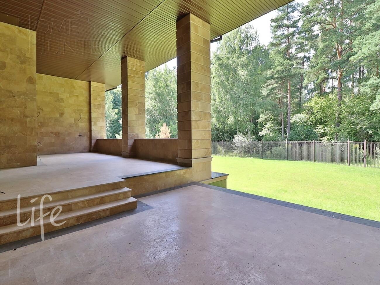 2-этажный коттедж 596 м² без отделки