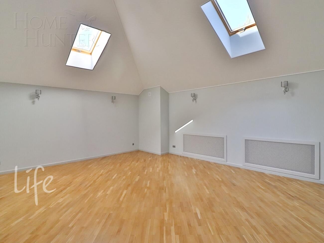 2-этажный коттедж 738 м² с отделкой