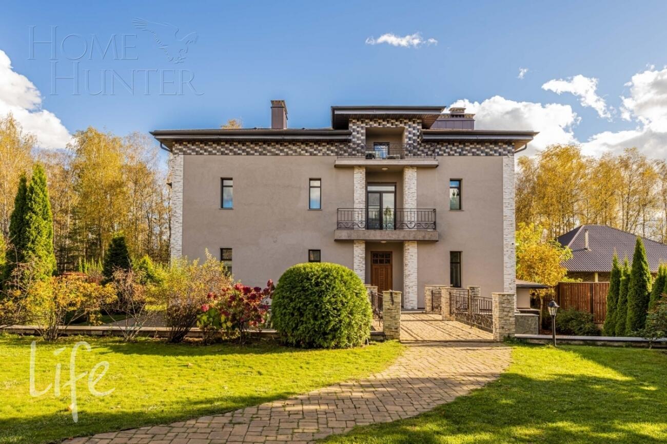 2-этажный коттедж 500 м² с отделкой