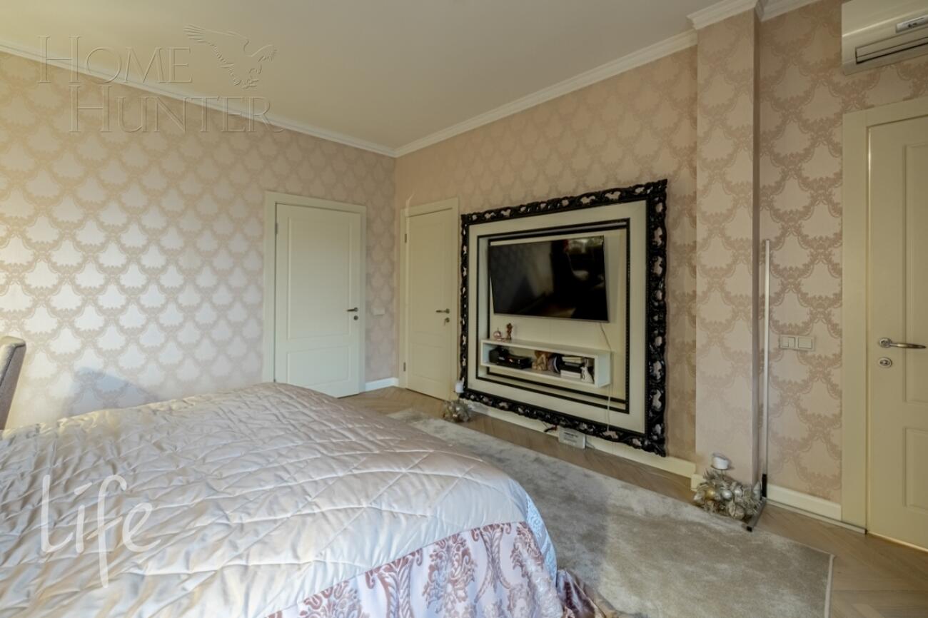 3-этажный таунхаус 230 м² с отделкой