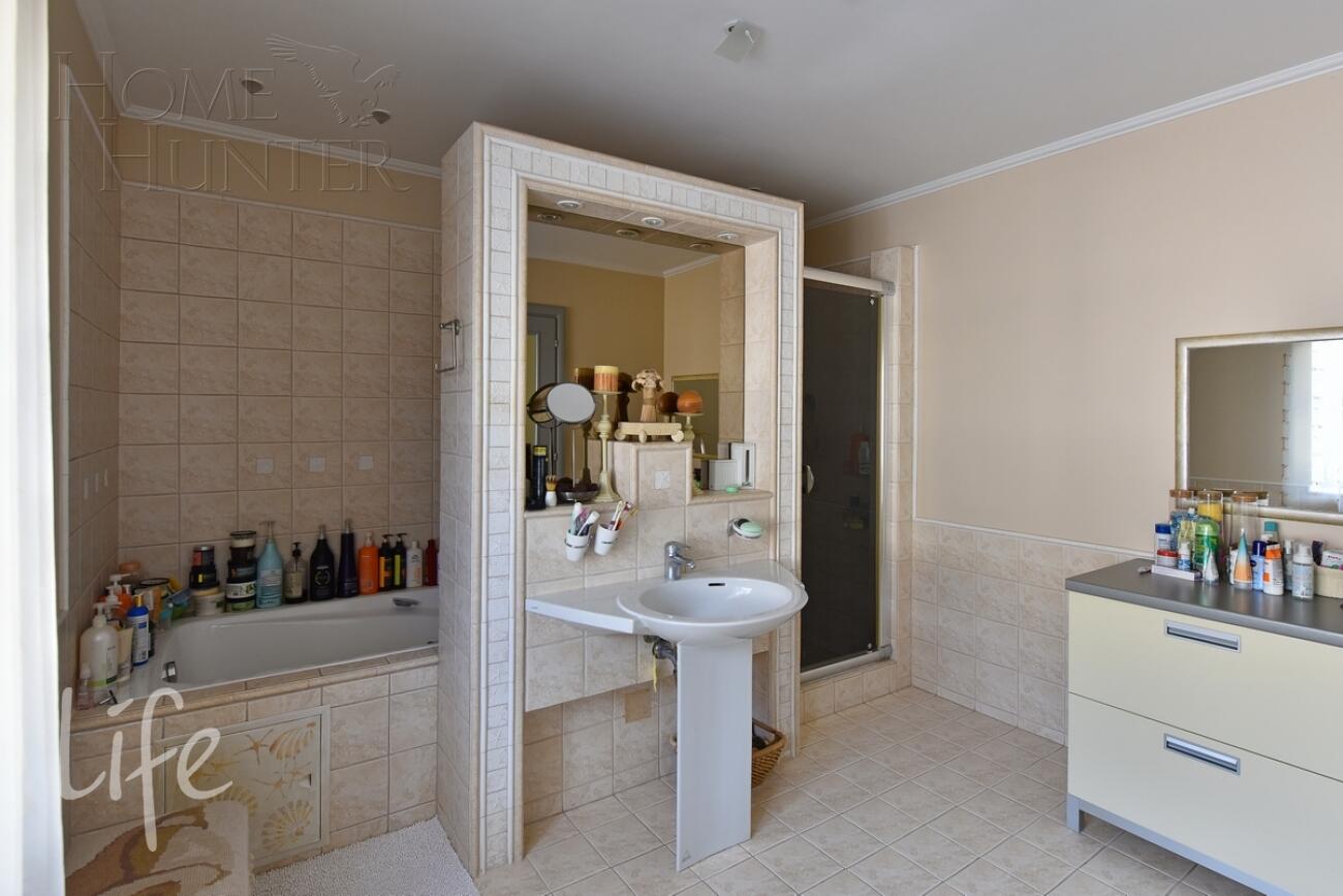 2-этажный коттедж 380 м² с отделкой