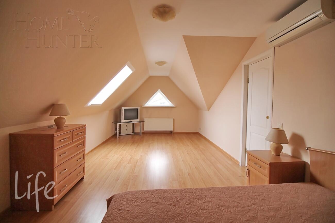 2-этажный коттедж 300 м² с отделкой