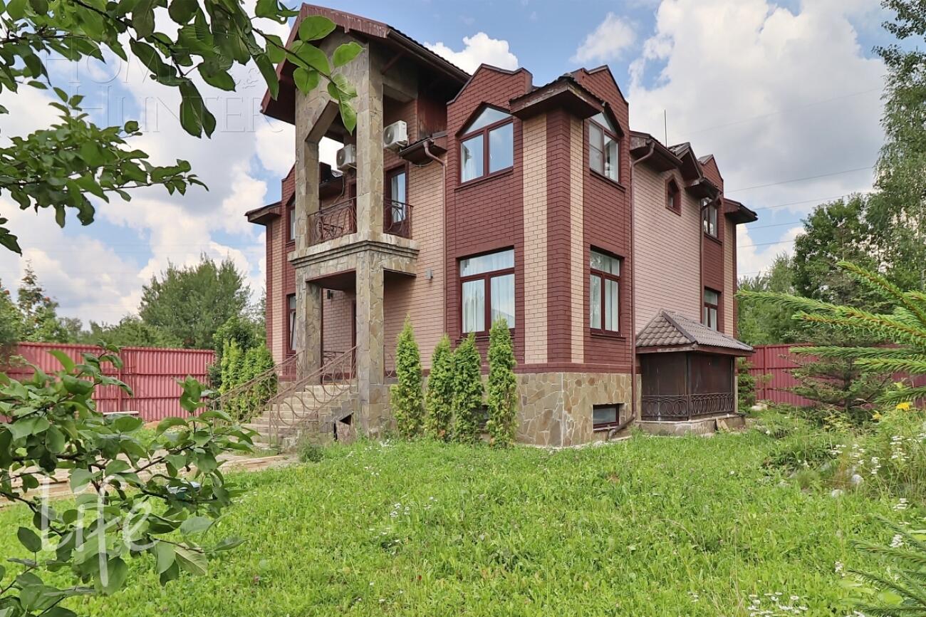 2-этажный коттедж 320 м² с отделкой