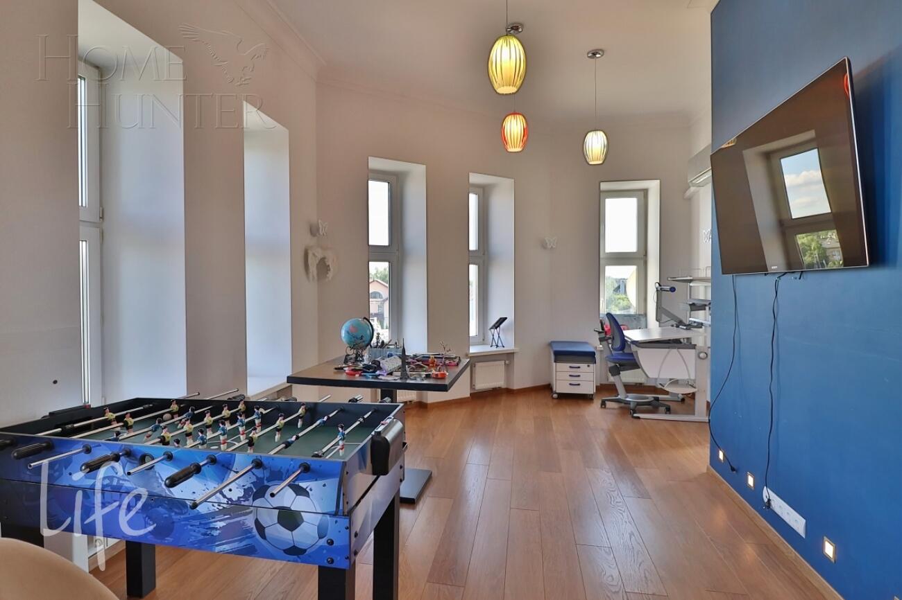 3-этажный таунхаус 408 м² с отделкой