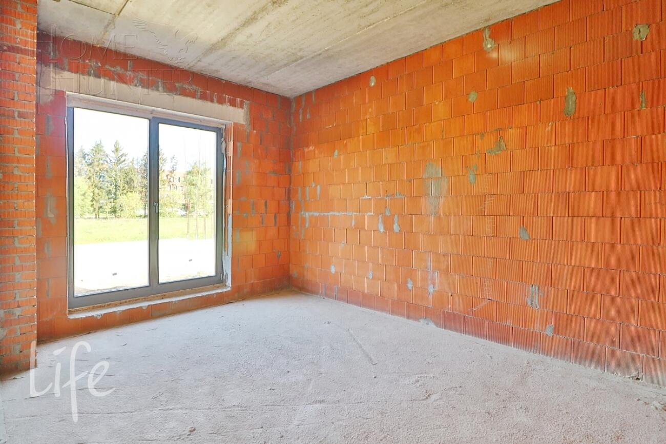 1-этажный коттедж 190 м² без отделки