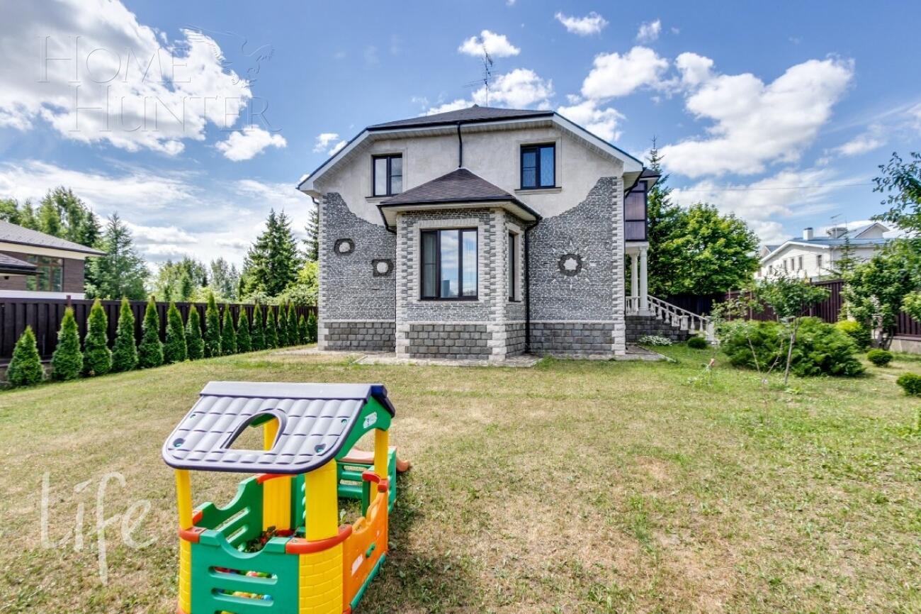 2-этажный коттедж 360 м² с отделкой