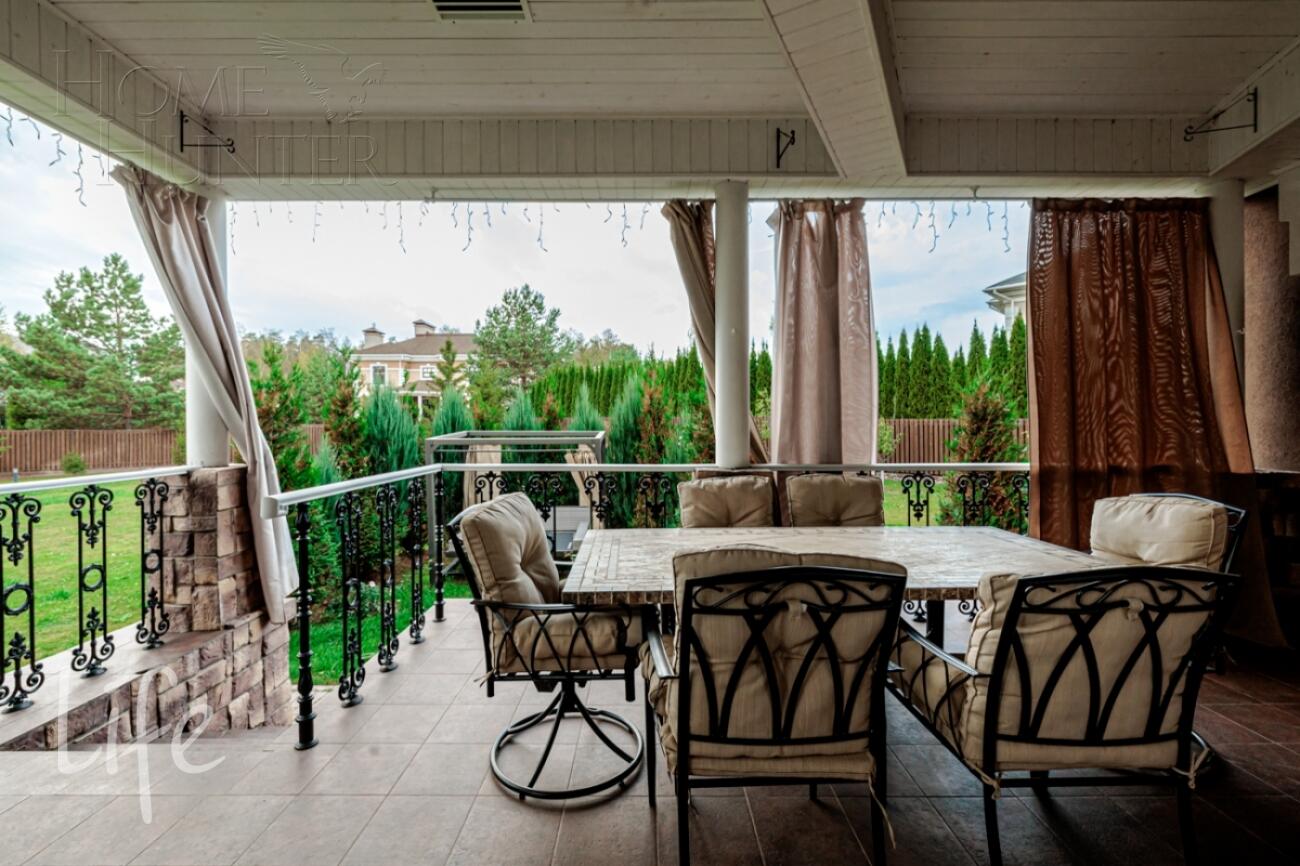 2-этажный коттедж 400 м² с отделкой