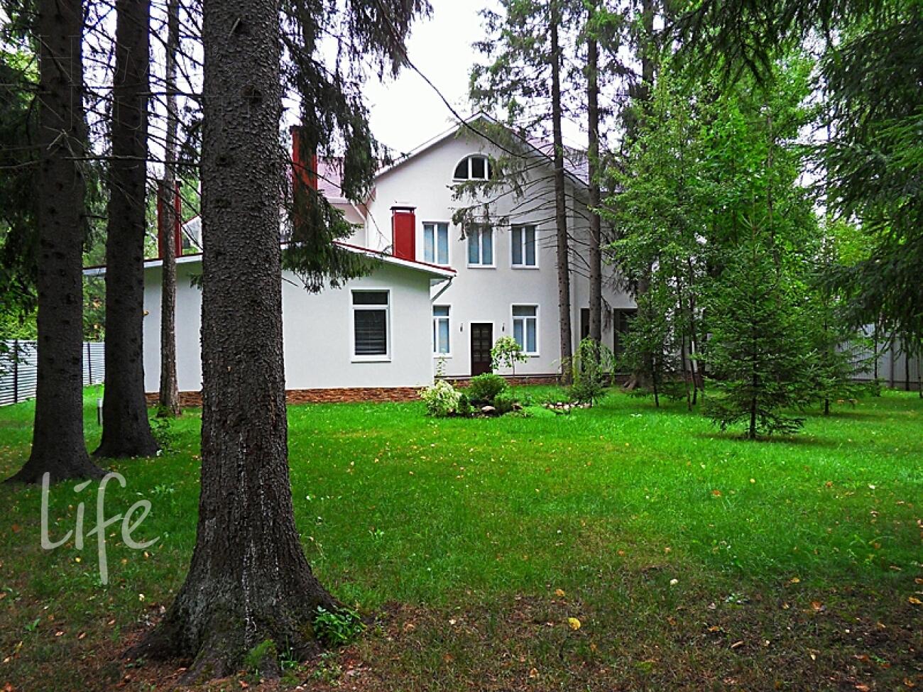 2-этажный коттедж 860 м² с отделкой