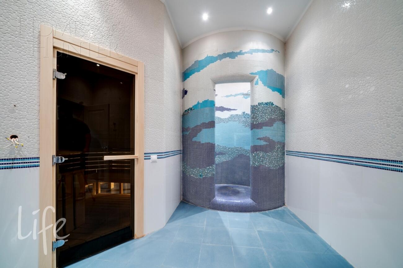 2-этажный коттедж 800 м² с отделкой