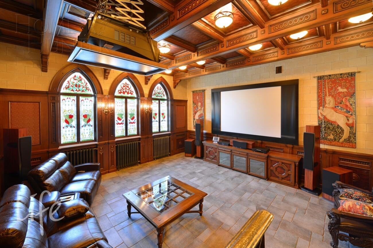 2-этажный коттедж 570 м² с отделкой