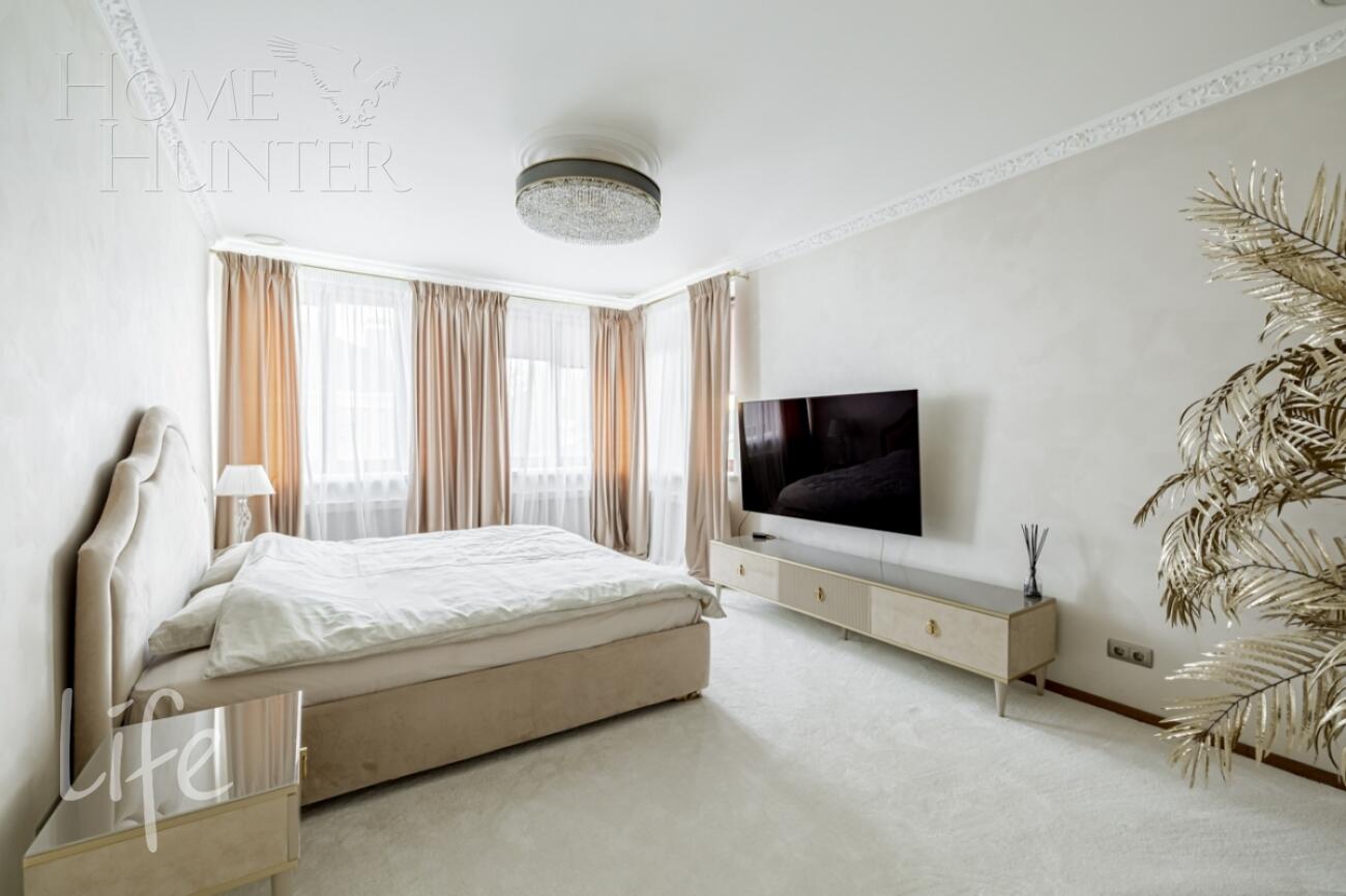 2-этажный коттедж 400 м² с отделкой