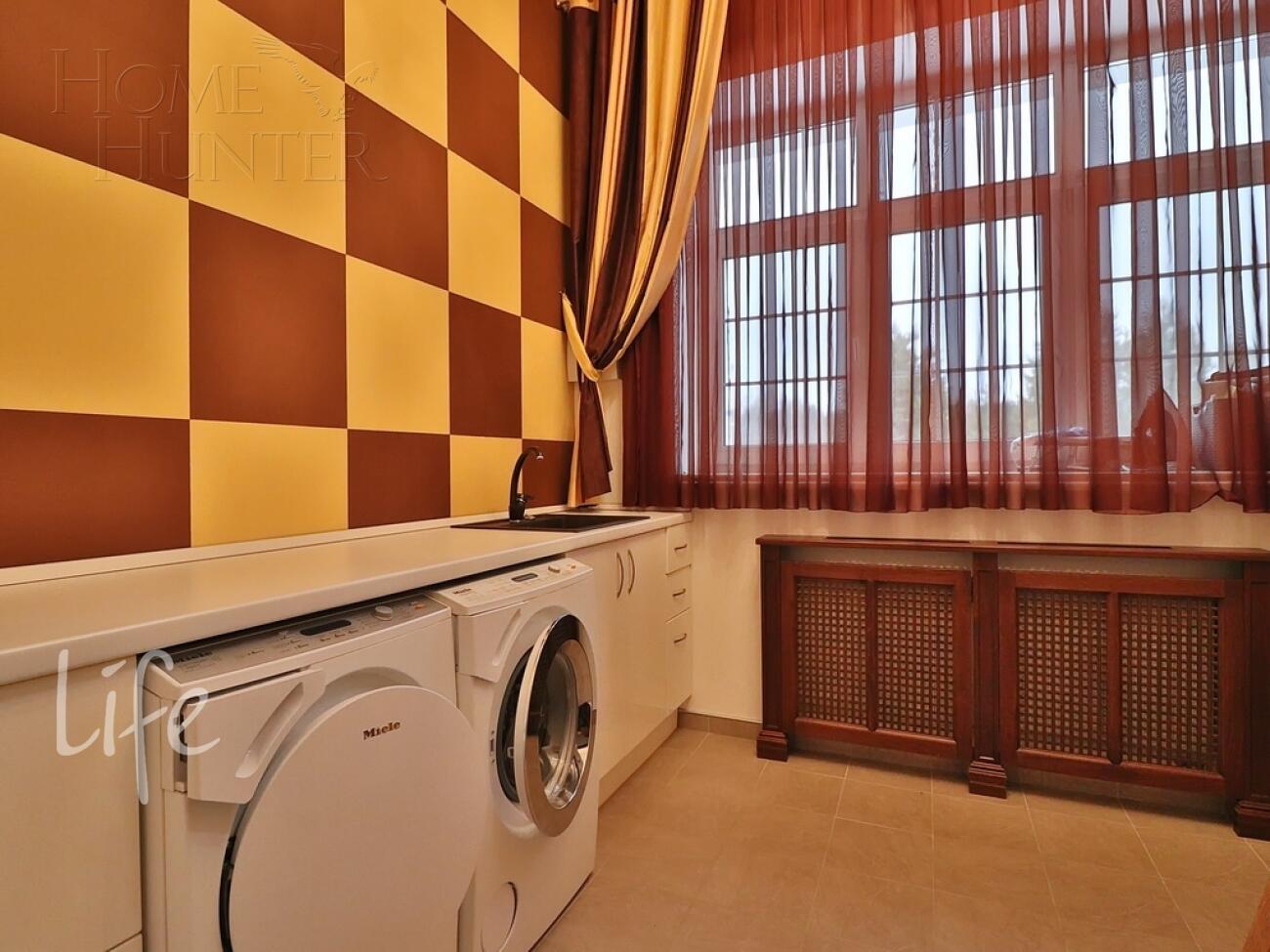 2-этажный коттедж 817 м² с отделкой