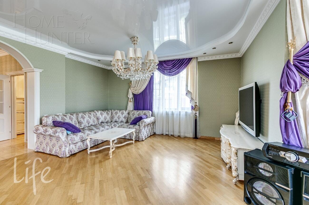 2-этажный коттедж 360 м² с отделкой