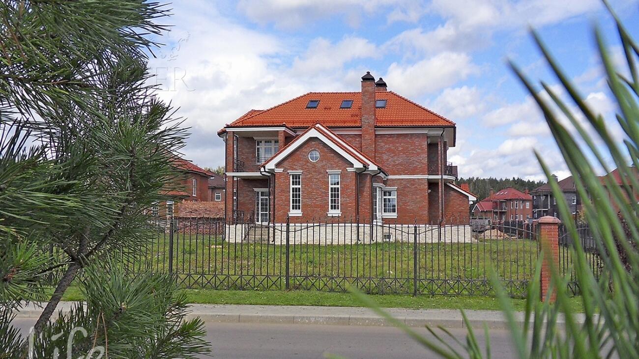 2-этажный коттедж 495 м² без отделки