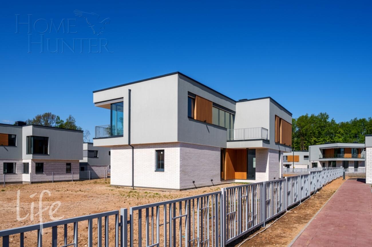 2-этажный коттедж 356 м² без отделки