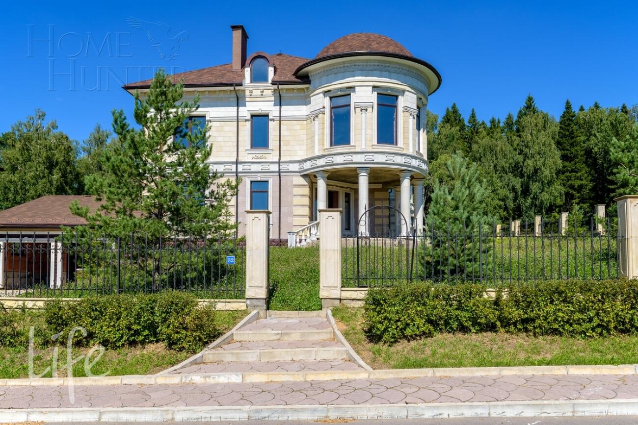 2-этажный коттедж 858 м² без отделки