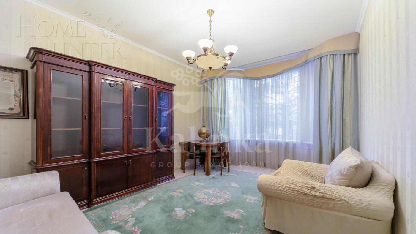 2-этажный коттедж 338.5 м² с отделкой