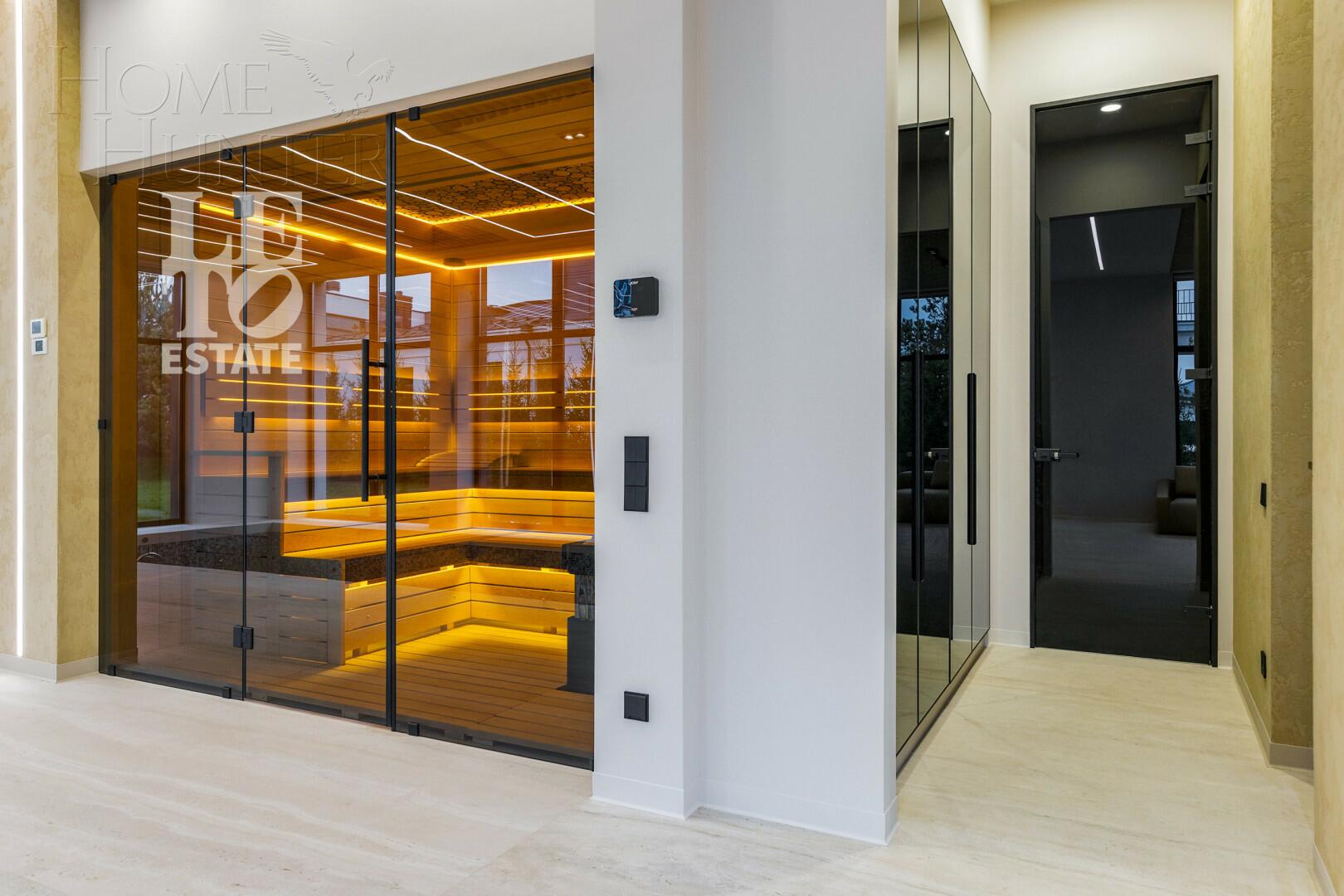 2-этажный коттедж 705 м² с отделкой