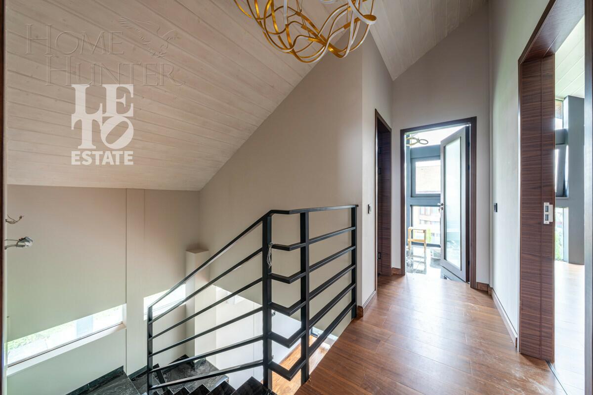 2-этажный коттедж 170 м² с отделкой