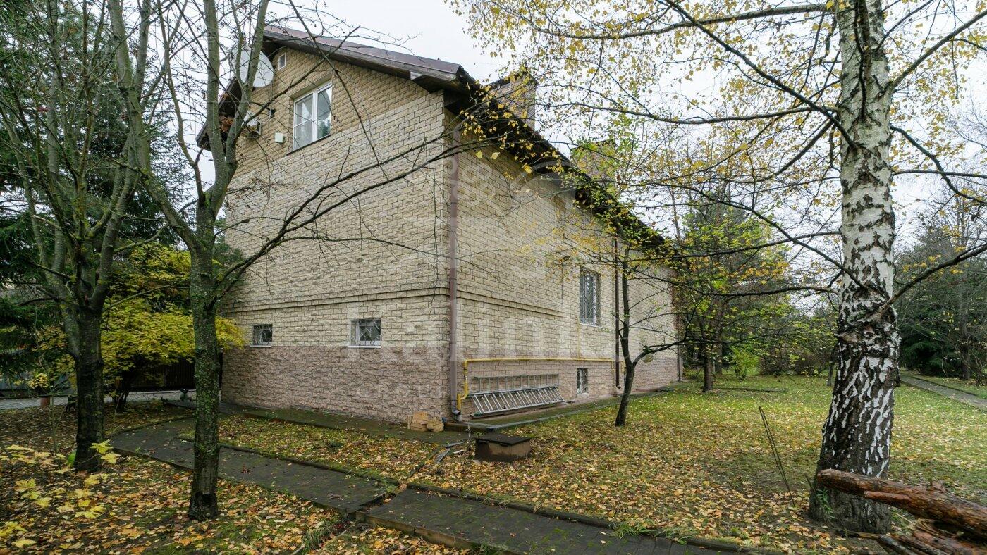 2-этажный коттедж 338.5 м² с отделкой