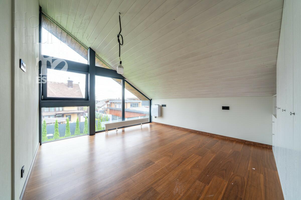 2-этажный коттедж 170 м² с отделкой