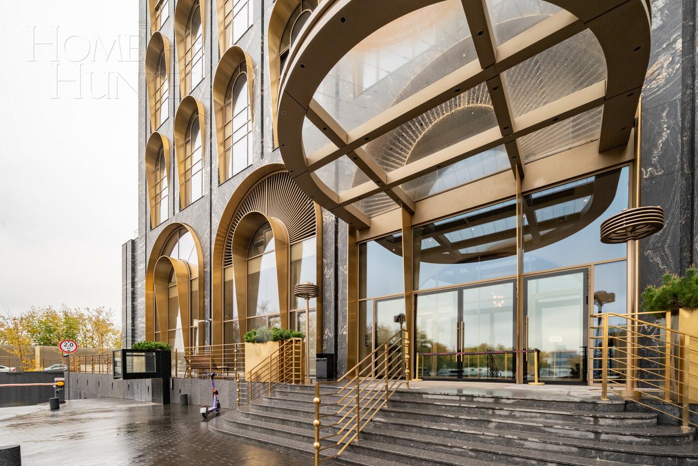 3-КОМН. АПАРТАМЕНТЫ С ОТДЕЛКОЙ 128.1 М² НА 19 ЭТАЖЕ