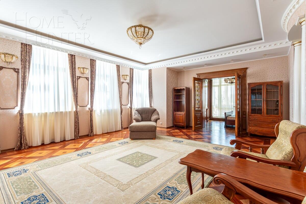 5-КОМН. КВАРТИРА С ОТДЕЛКОЙ 200 М² НА 4 ЭТАЖЕ