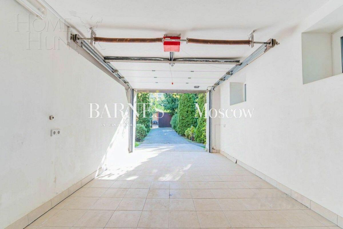 2-этажный коттедж 350 м² с отделкой