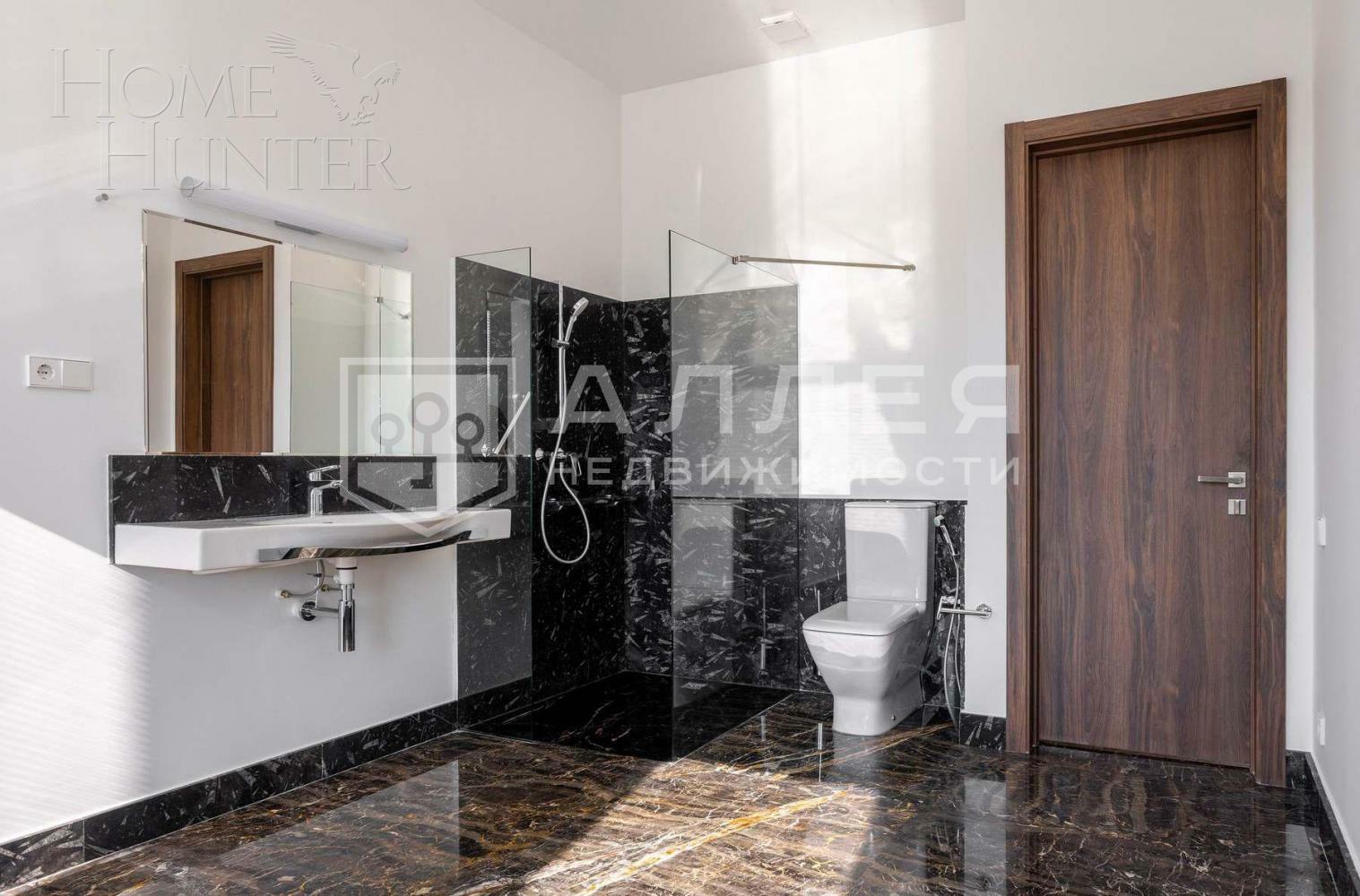 2-этажный коттедж 540 м² с отделкой