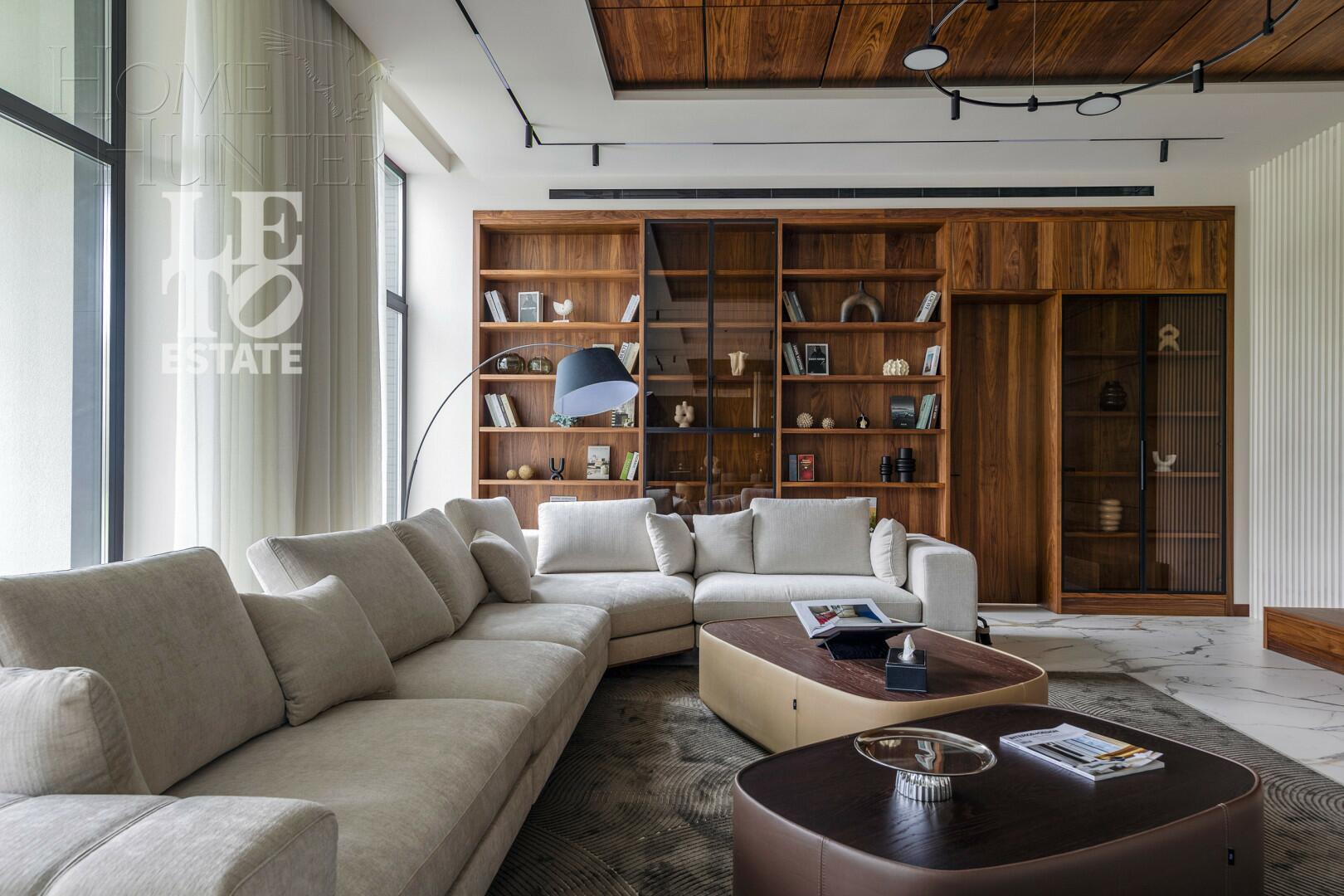 2-этажный коттедж 705 м² с отделкой