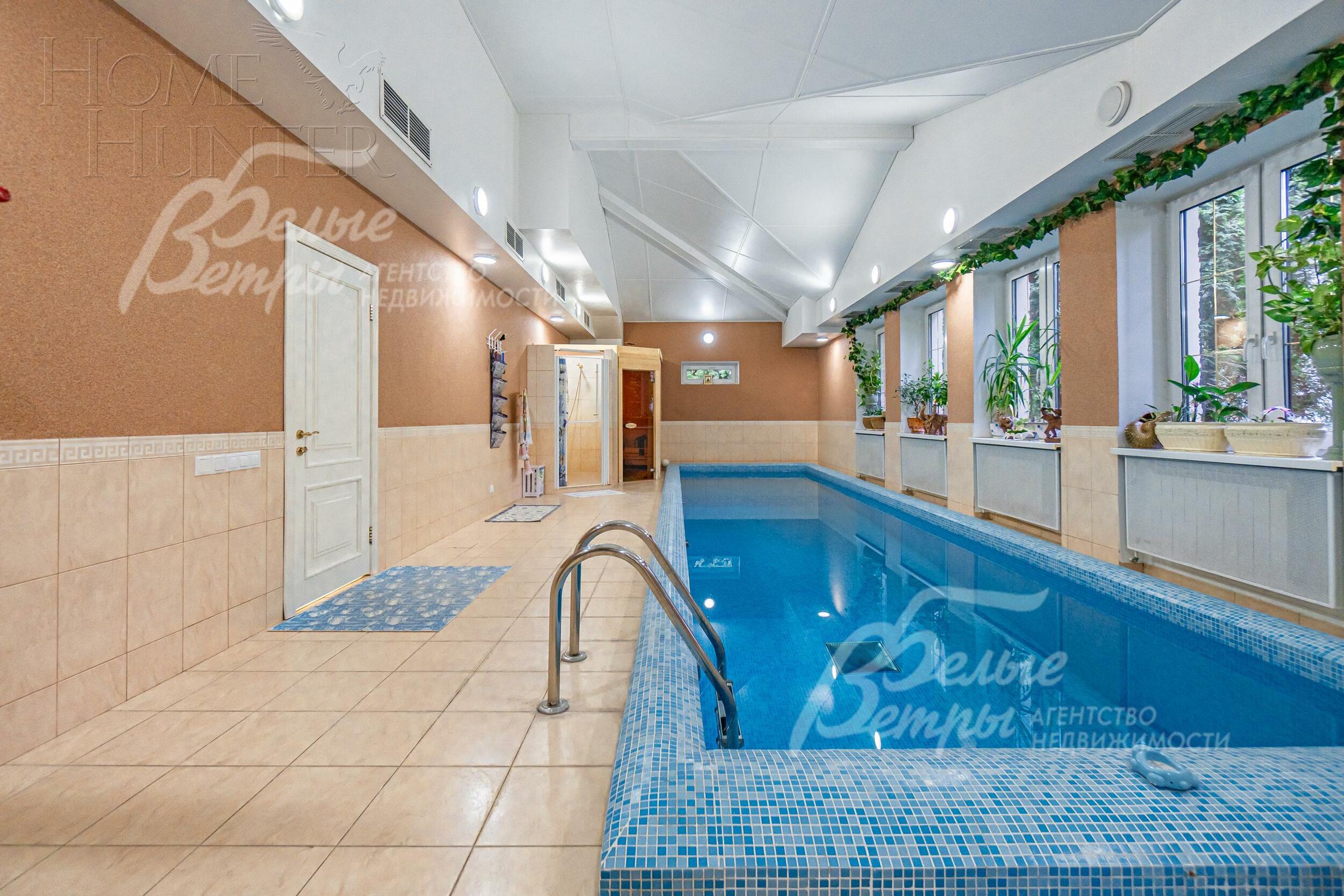 2-этажный коттедж 450 м² с отделкой