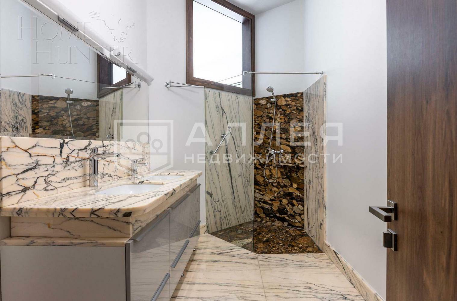 2-этажный коттедж 540 м² с отделкой