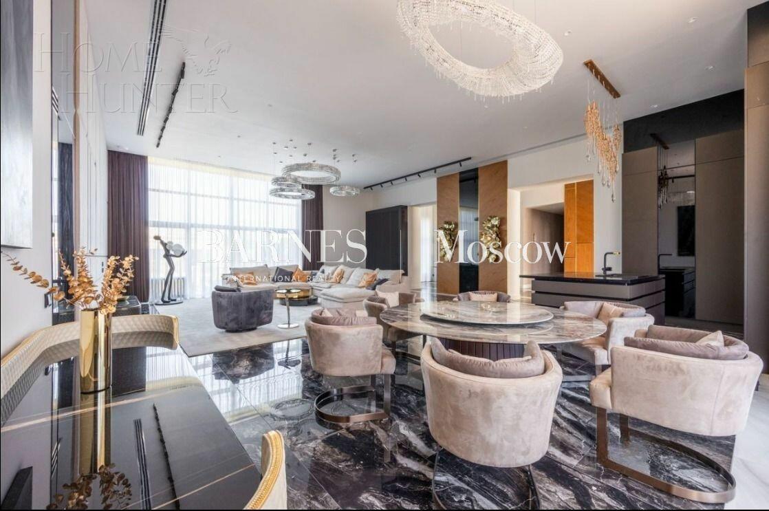 2-этажный коттедж 995 м² с отделкой