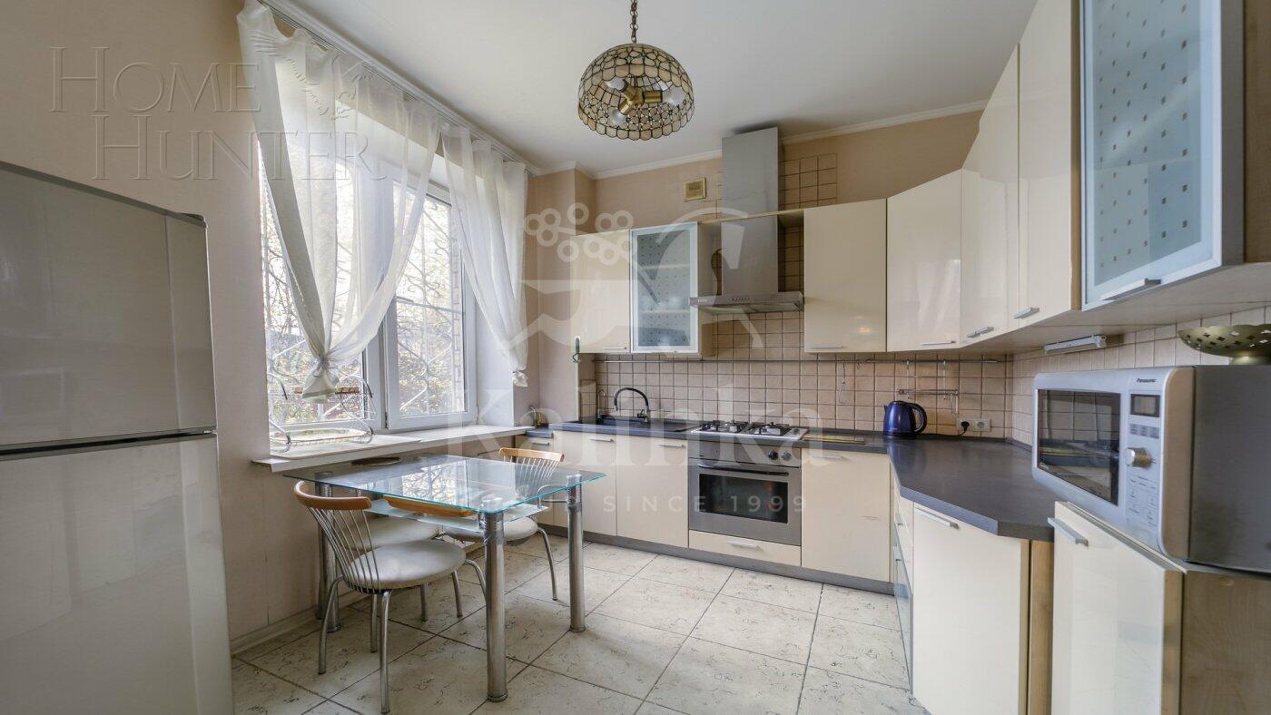 2-этажный коттедж 338.5 м² с отделкой