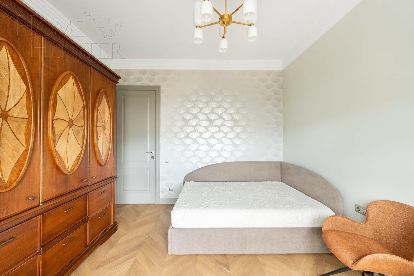 4-КОМН. КВАРТИРА С ОТДЕЛКОЙ 112 М² НА 13 ЭТАЖЕ